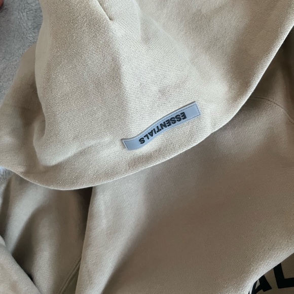 FOG Essentials Hoodie - Picture 3 of 4